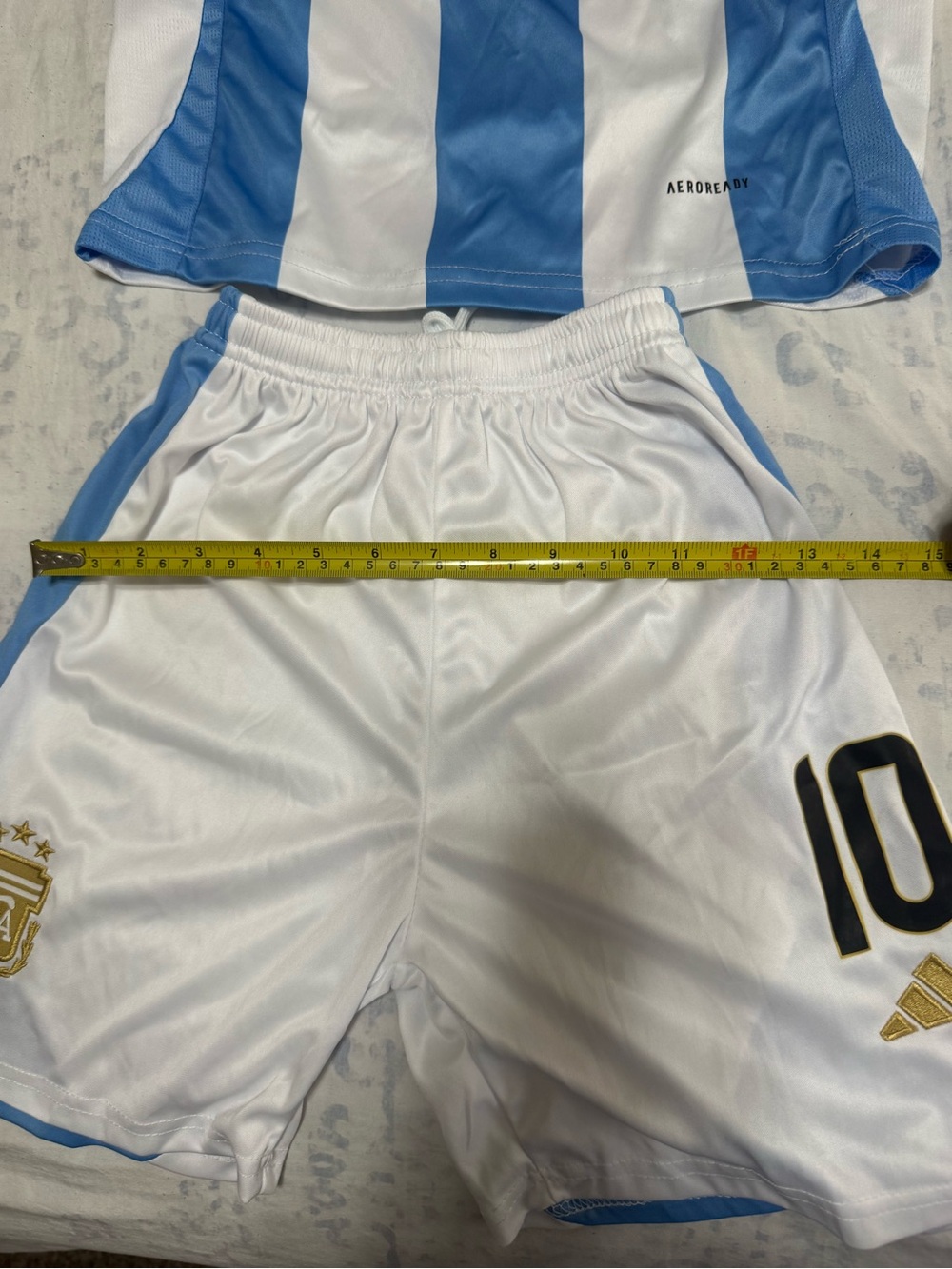 Messi Argentina soccer uniform Jersey 8-10 kids - Picture 3 of 8